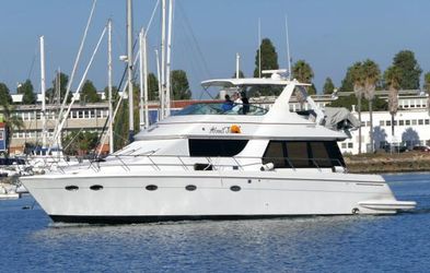 53' Carver 2001 Yacht For Sale